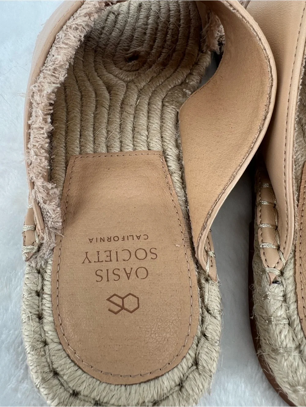 Oasis Society Cross My Heart Frilly Strap Sandal Nude Molly Slide Sz 10 Neutral
